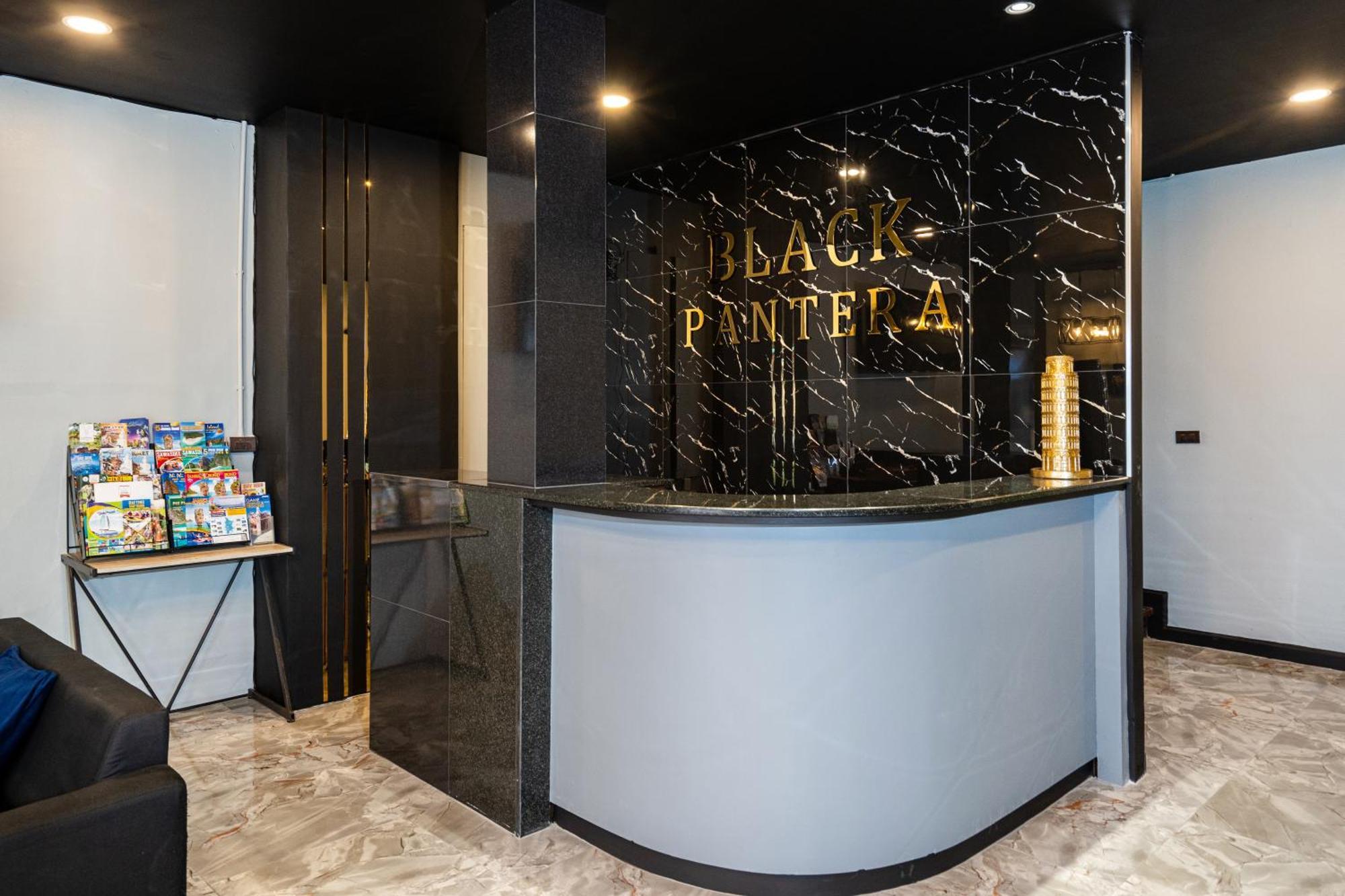 Black Pantera Hostel Patong Экстерьер фото